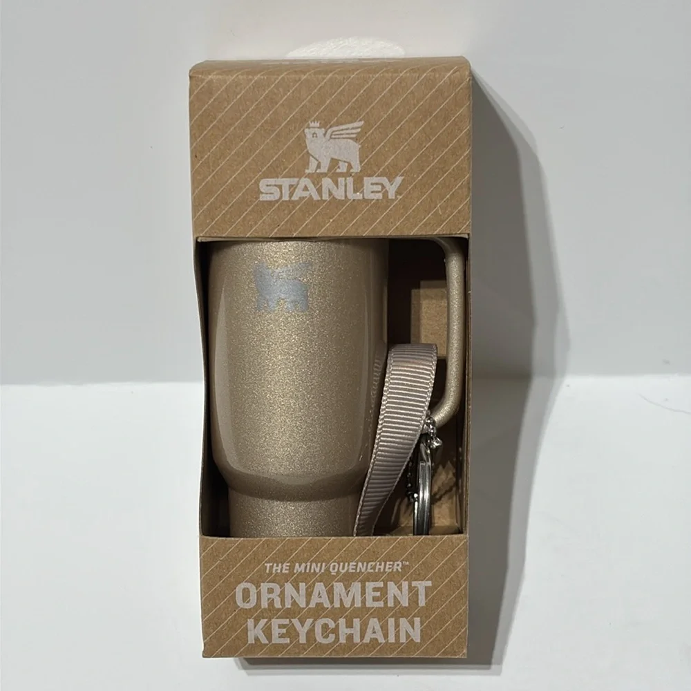 Stanley LIMITED EDITION 2024 Mini Quencher Keychain Ornament Champagne